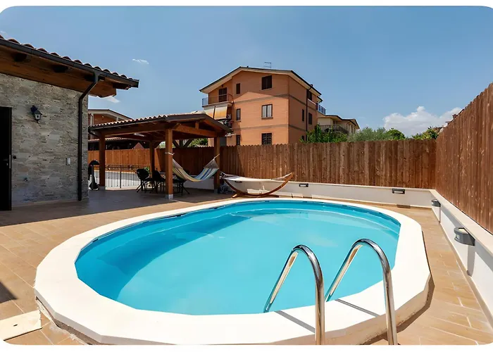 Amar Apartment With Pool