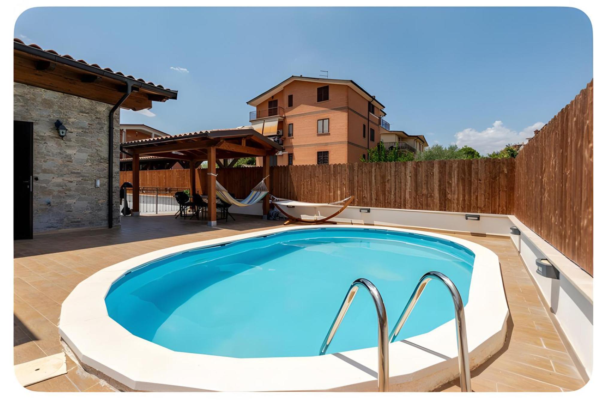 Amar With Pool Apartment